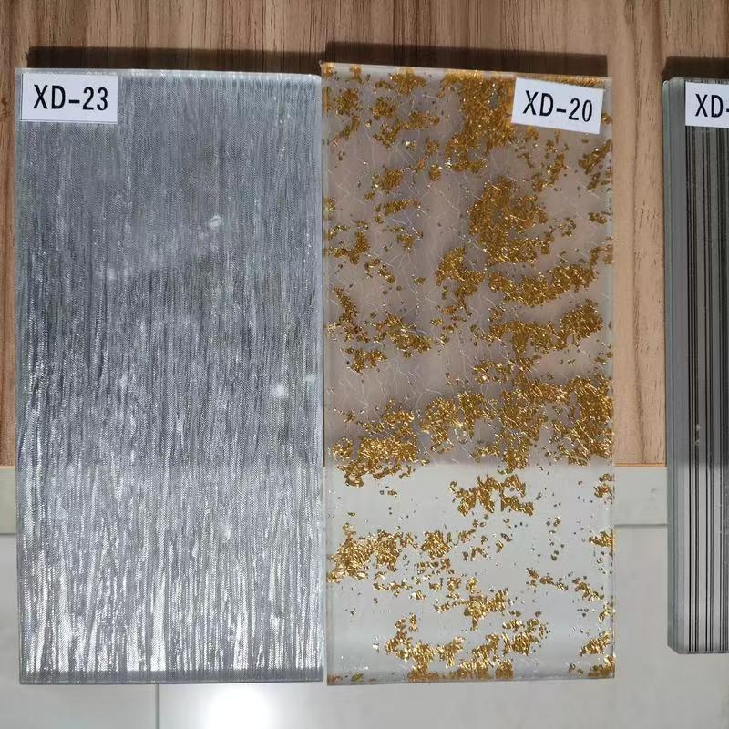 可定制夹丝玻璃