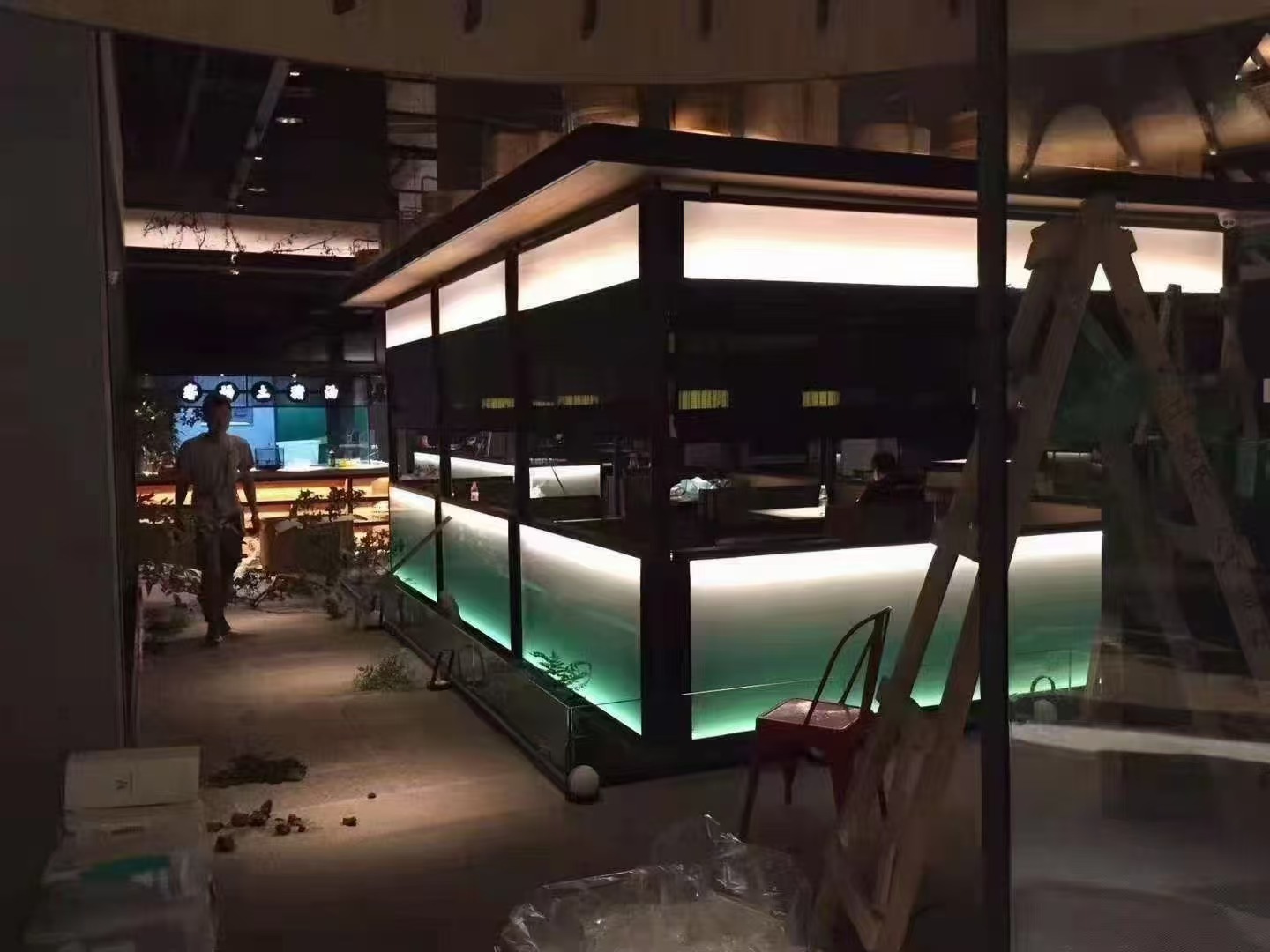 可定制渐变玻璃